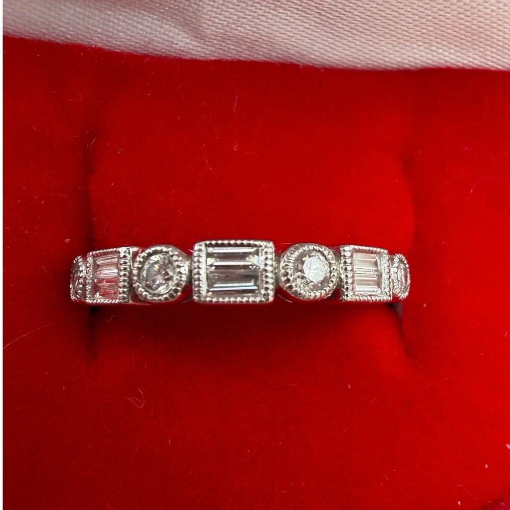 Vintage Style 14K White Gold Baguette Round Diamond Wedding Band Ring Sz 5.5⁠